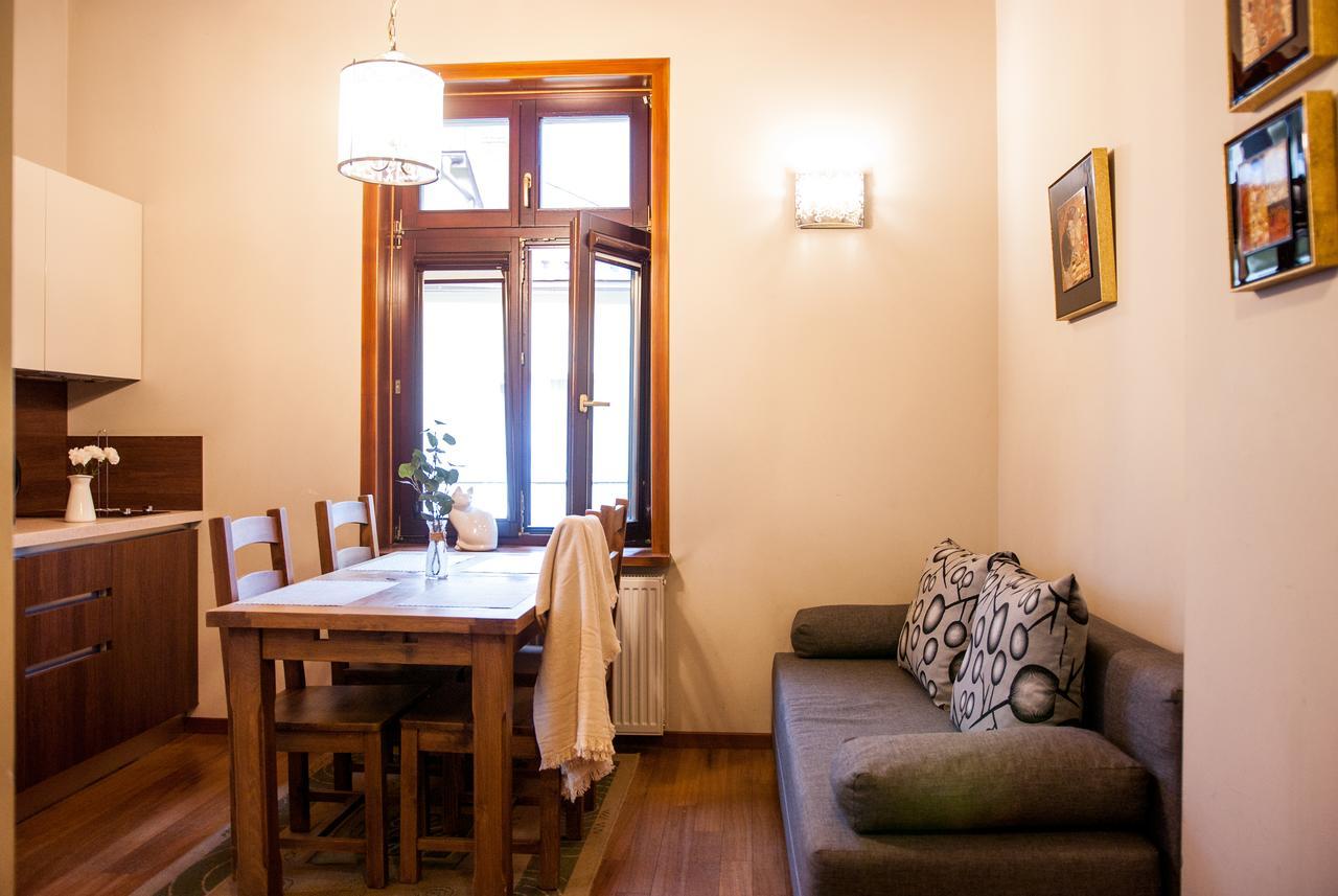 Gimnazjalna 5 - Apartamenty I Pokoje W Centrum Zakopanego Luaran gambar