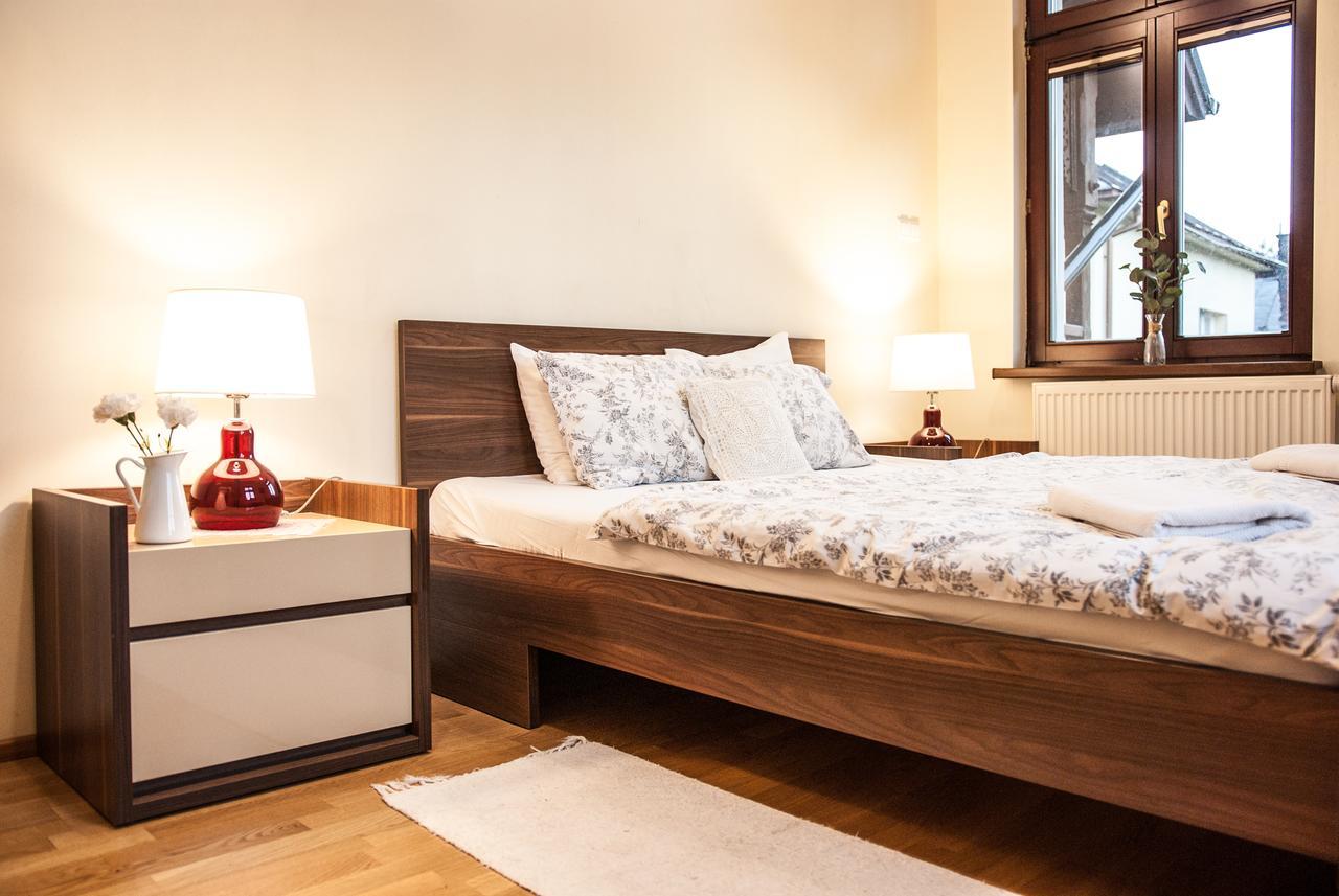 Gimnazjalna 5 - Apartamenty I Pokoje W Centrum Zakopanego Luaran gambar